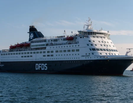 Crown Seaways - IMO 8917613 indsejling i København d. 30-03-2018. Foto: Nicolaj D. Jepsen