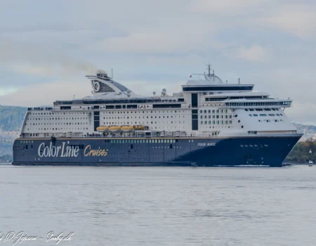 Color Magic anløber Oslo d. 18. oktober 2022. Foto: Nicolaj D. Jepsen