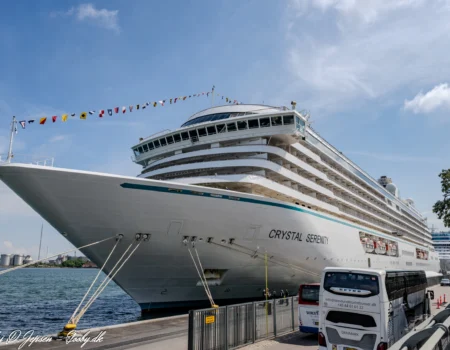 Crystal Serenity ved Langelinie d. 15. juli 2025. Foto: Nicolaj D. Jepsen