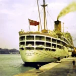 P&Os liner Chusan i Singapore, 1969. Foto: 35mmMan, CC BY 2.0, via Wikimedia Commons